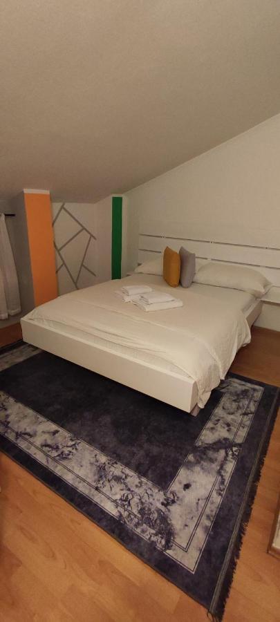 Villa Monera Apartments & Rooms & Free Garage Мостар Екстериор снимка