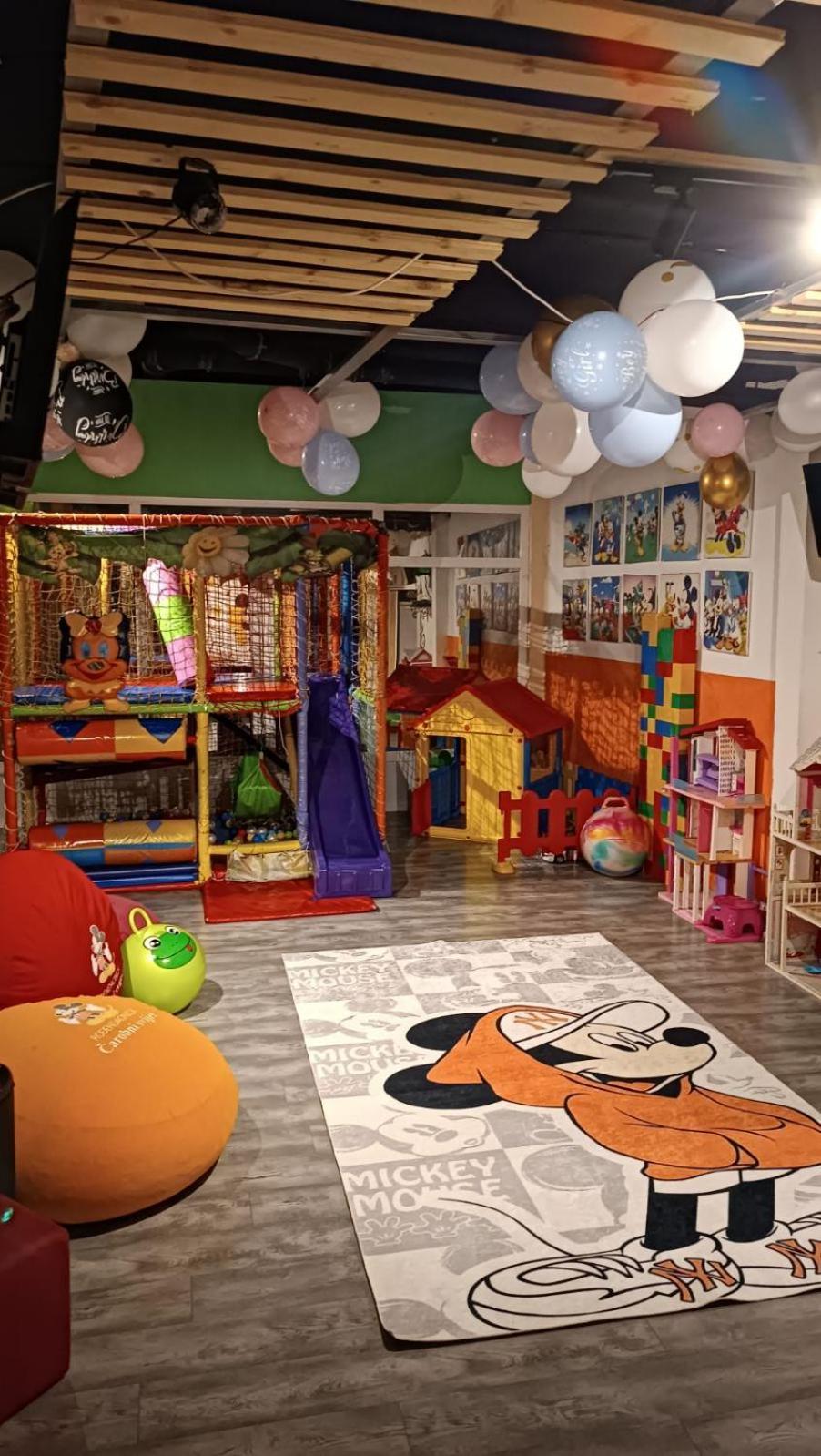 Villa Monera Apartments & Rooms & Free Garage Мостар Екстериор снимка